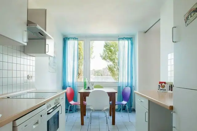 Photo 4 of 14: 2-room apartment with balcony and water view in Stralau